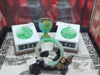 日常隨拍之（綠翡翠）