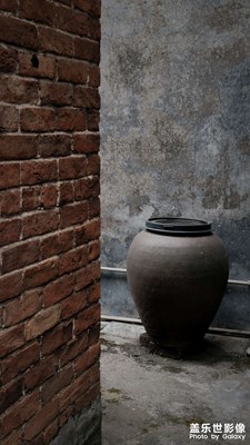 小巷漸漸沒有了古樸