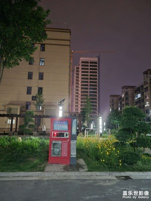 感覺夜景優(yōu)化了一些