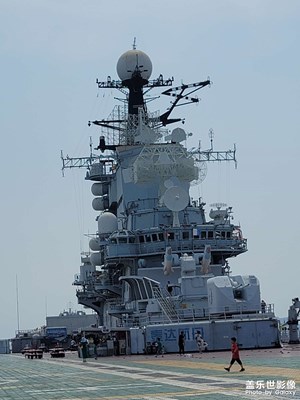 【把快樂塞進(jìn)相冊里】+航母一日游