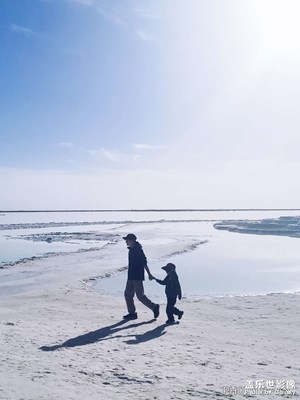 【雙節(jié)同慶】+天空之境 察爾汗鹽湖