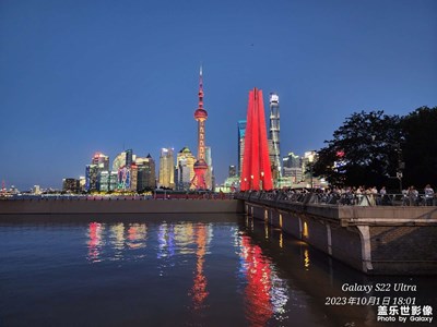 燈火璀璨夜上海