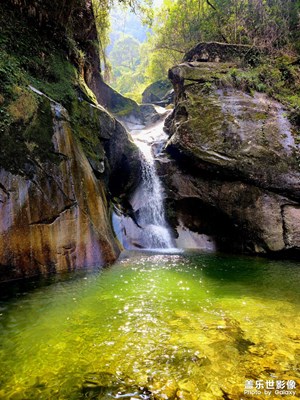 【雙節(jié)小長假】山澗清溪匯碧潭（1）