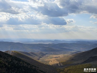 【鏡頭里的秋日私語】+ 秋日草原山間