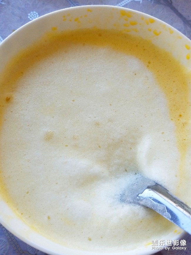 【今日份美食】樹(shù)莓醬配黃蛋卷