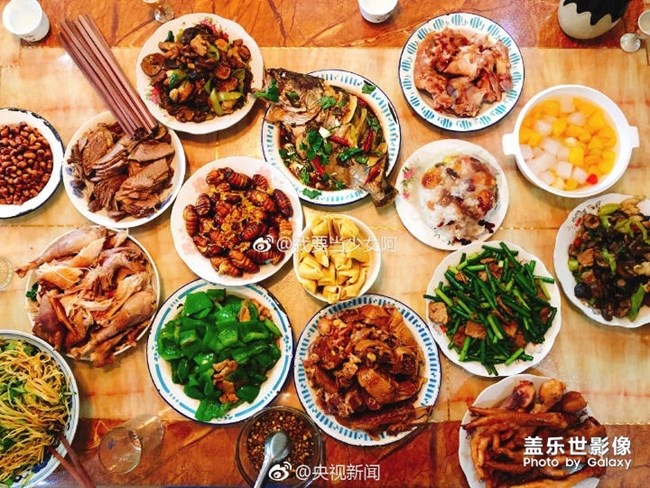 新春年夜飯＋過年啦