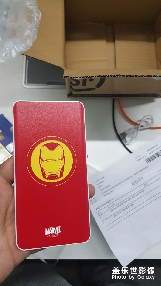 剛到的三星A70，大家看看怎么樣？