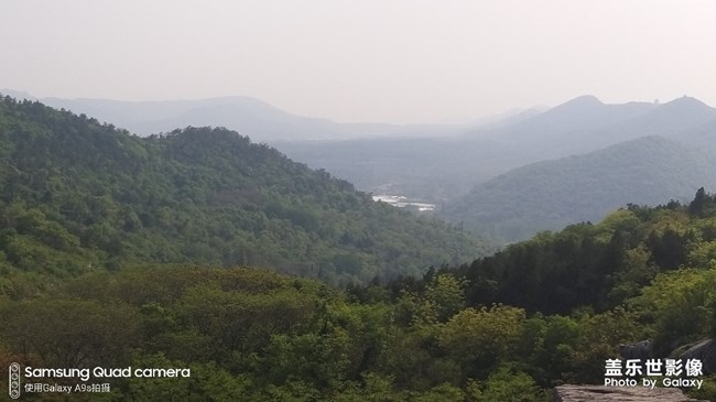 A9s 拍照變焦在西望官方在尤化添加夜景。