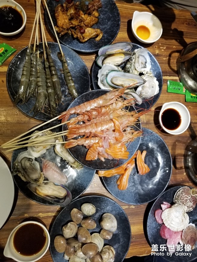 【手機(jī)里的美食】+大餐來(lái)了