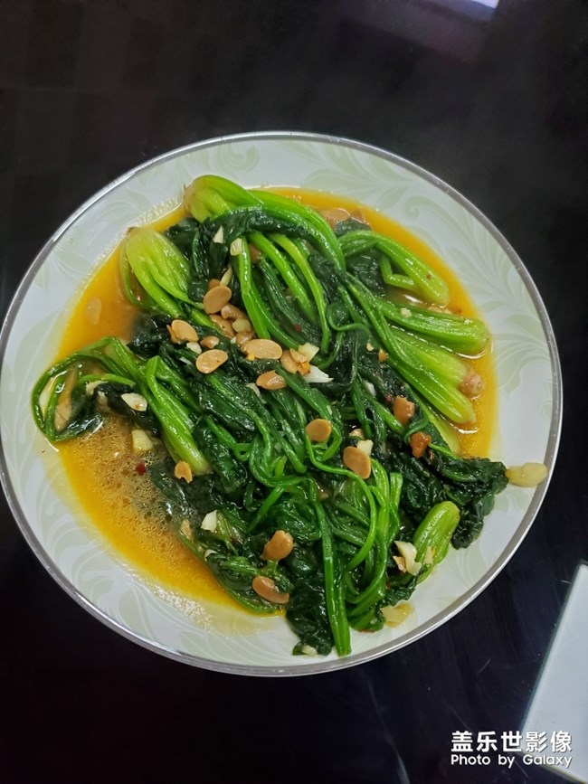 家常菜水豆豉炒菠菜 家常菜水豆豉炒菠菜