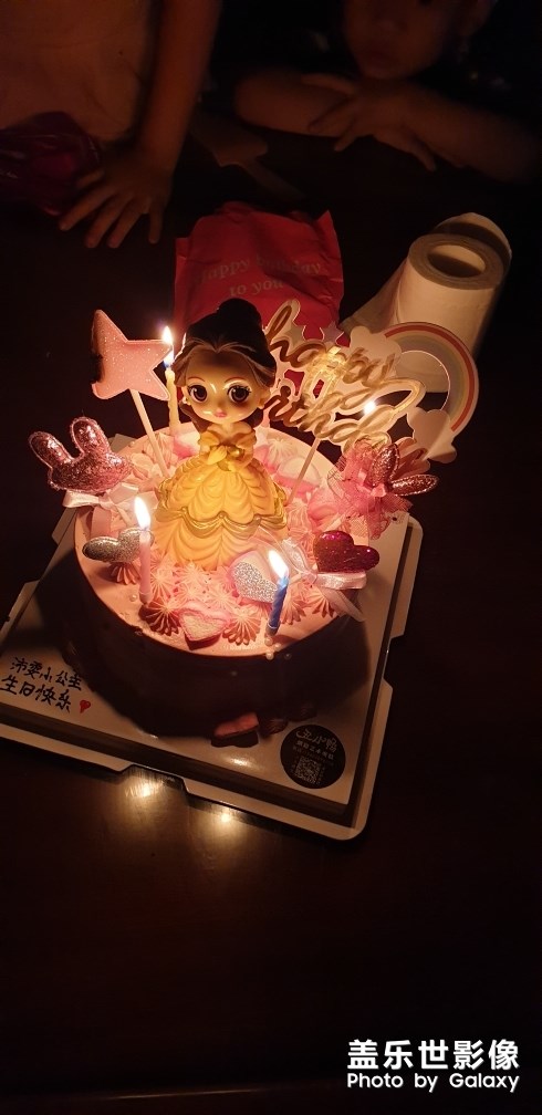 note9的暗光拍照