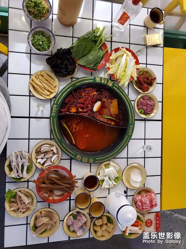 西安的美食等來來撩??