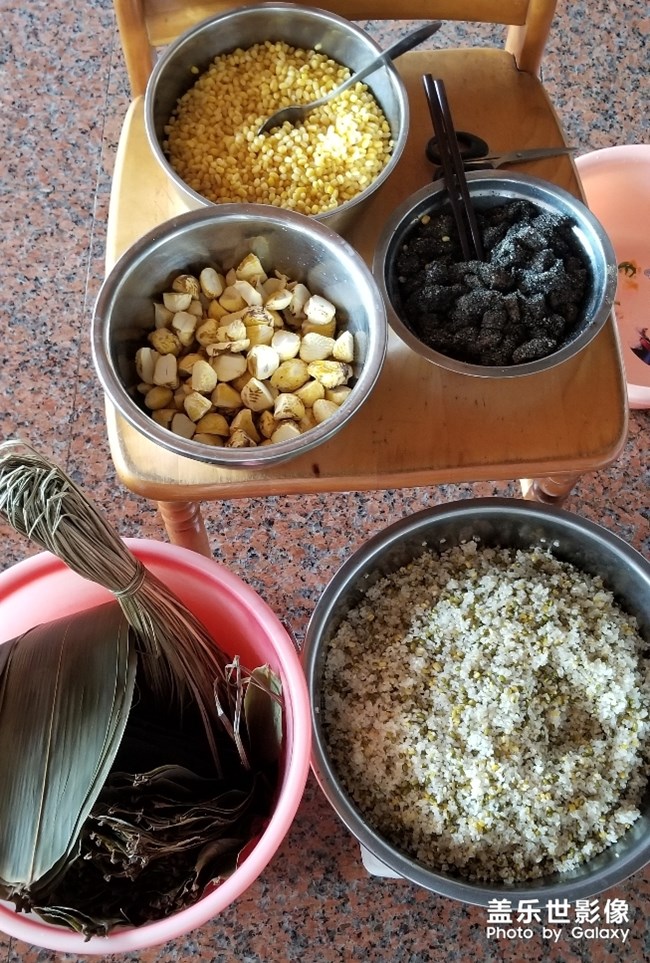 第一次學(xué)會(huì)包粽子