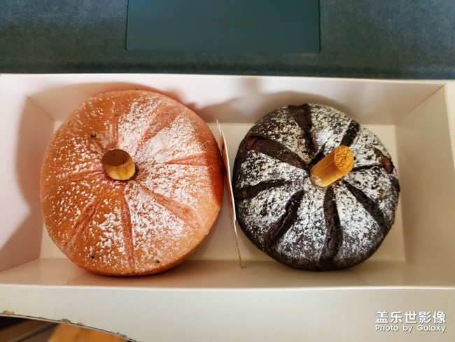 南瓜燈樣子的面包