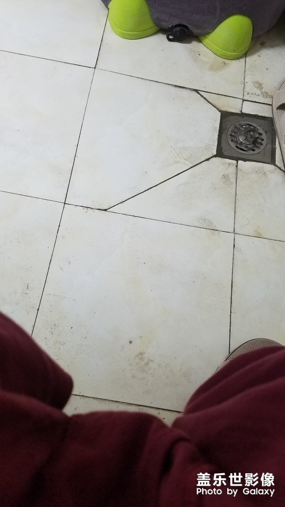 越更新越卡，想用就回退安卓6.0吧