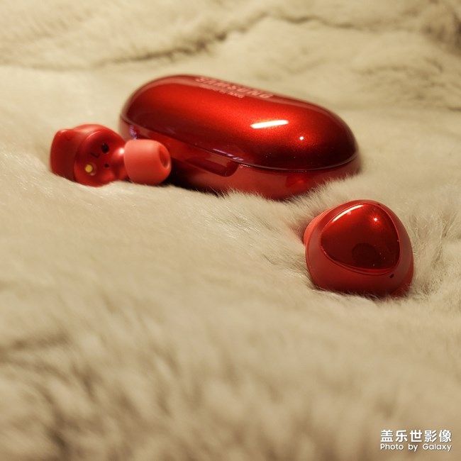 騷紅色buds+開箱