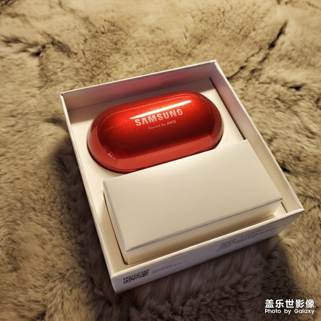 騷紅色buds+開箱