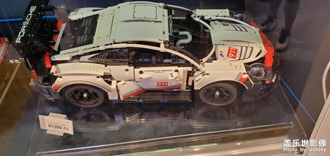 中國第二個樂高實(shí)體店