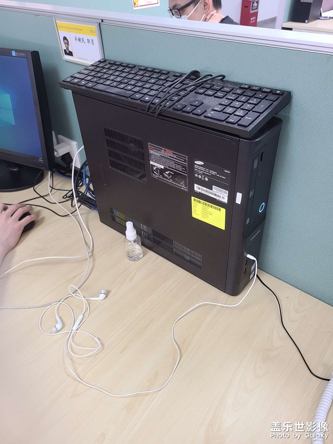 人多熱鬧的地方