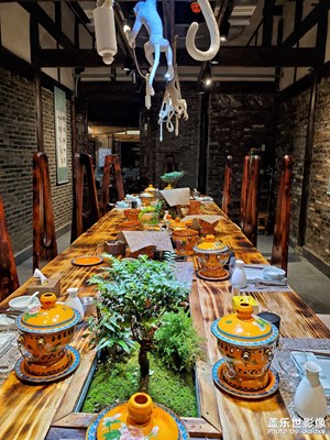 【發(fā)現(xiàn)生活發(fā)現(xiàn)美】+小城故事