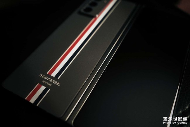 三星fold2 TB版美圖