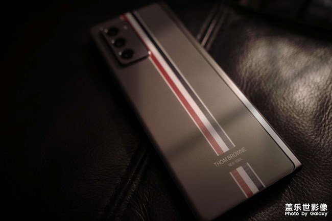 三星fold2 TB版美圖