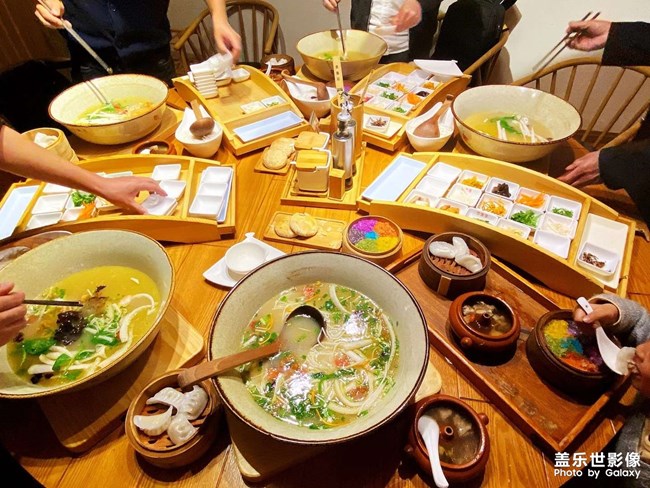 云南過橋米線