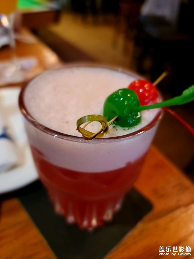 三亞 Dolphin美式餐廳