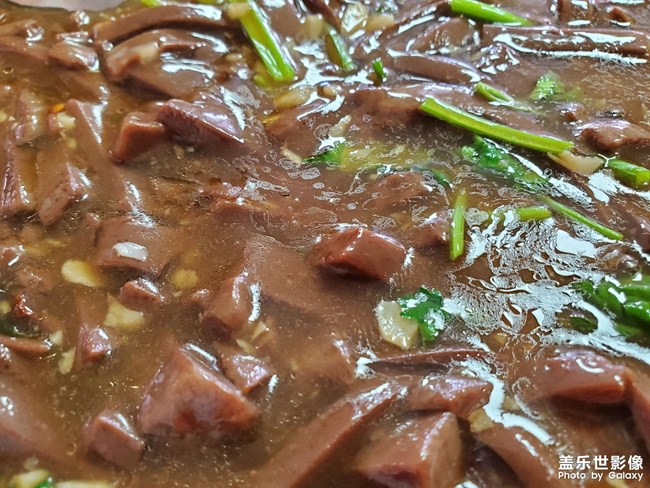 餓了，吃個(gè)飯