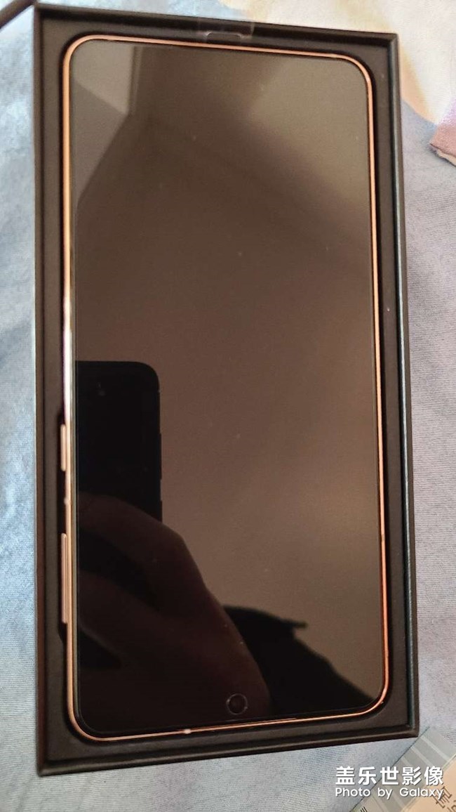 開箱s21，看看翻車沒！