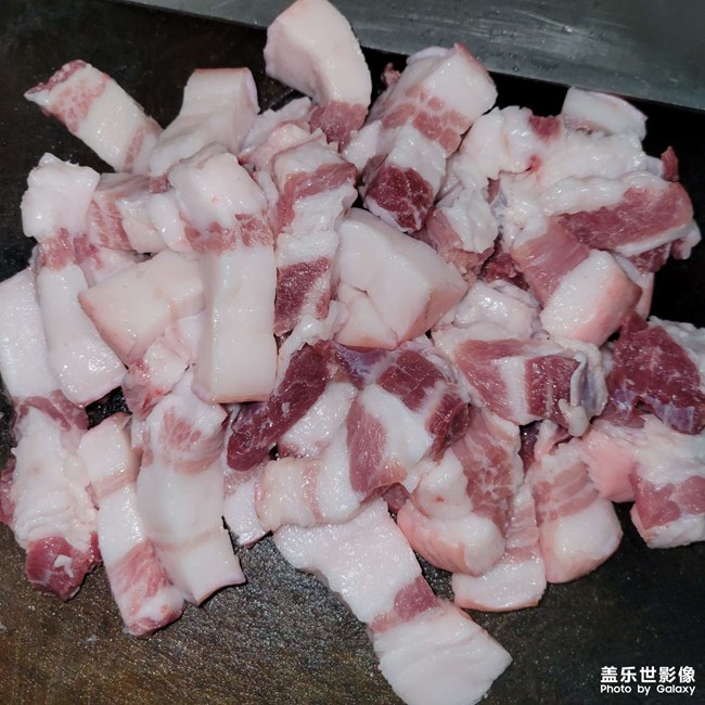 #廚房日記 【五花肉燒土豆】篇