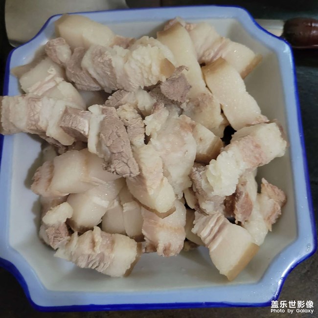 #廚房日記 【五花肉燒土豆】篇