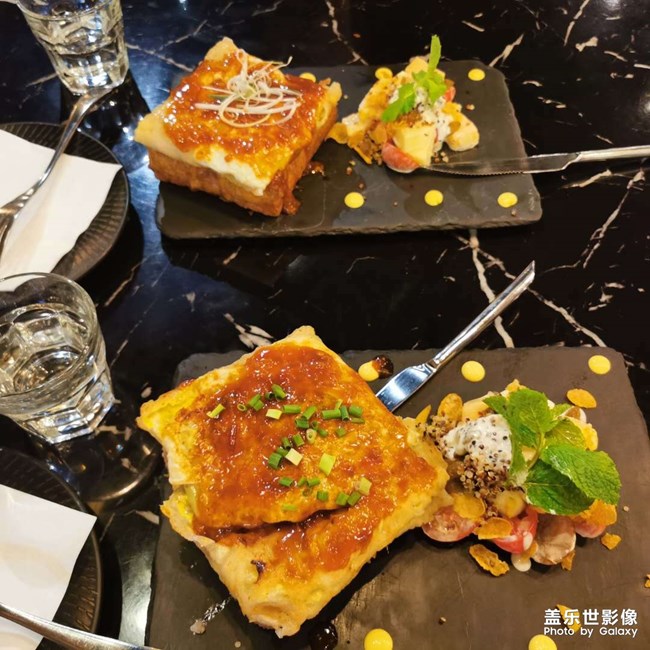 快樂不就是吃吃吃嘛