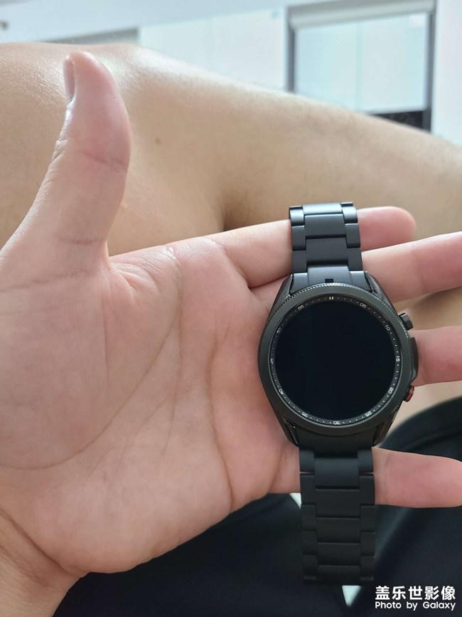 沒(méi)忍住，終于入手Watch3
