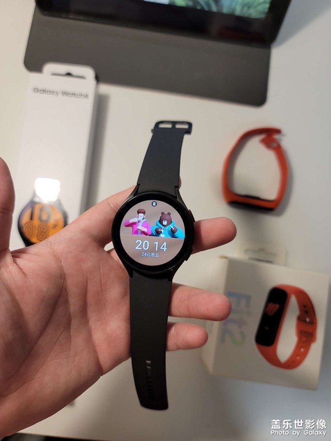 開箱watch4