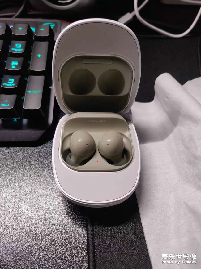 三星耳機(jī)殼