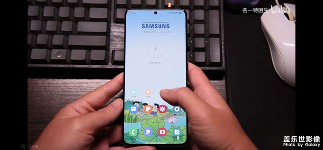 求兩張壁紙，謝謝各位大神！