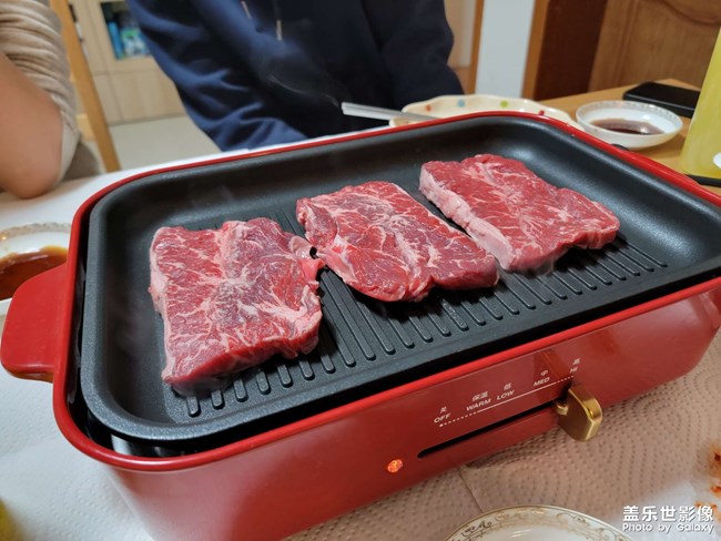 烤肉不錯(cuò)，s21u拍攝