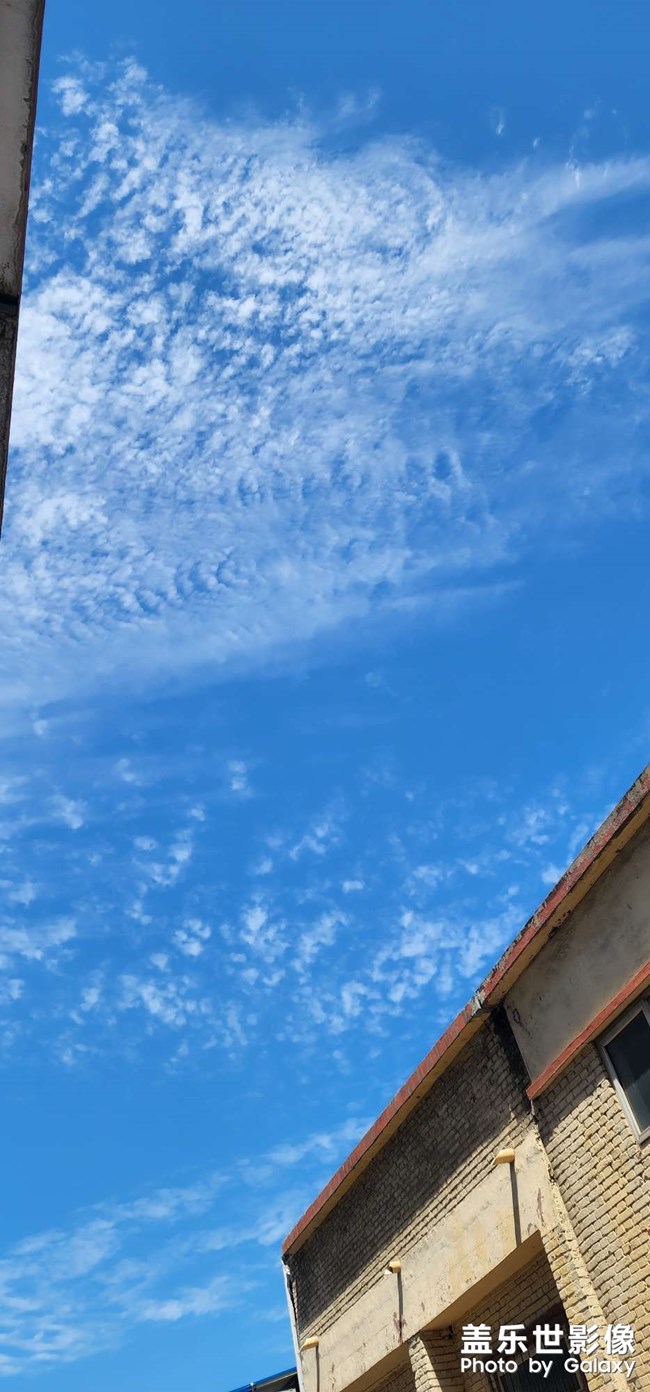 藍(lán)天白云 晴好