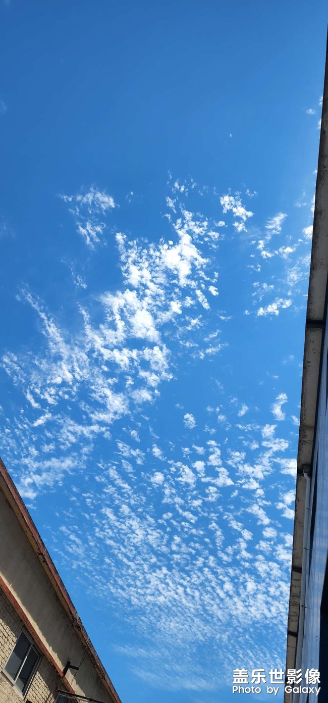藍(lán)天白云 晴好