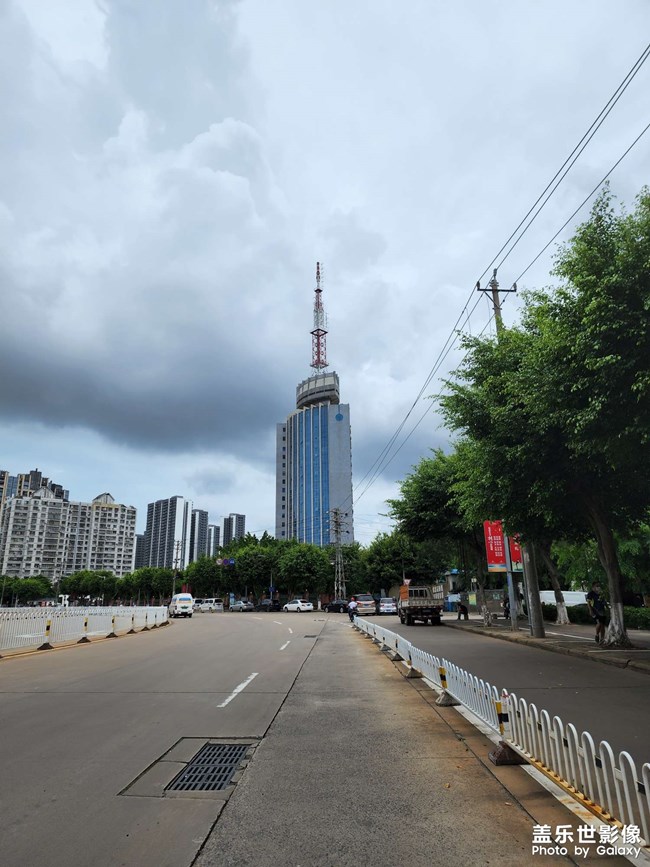 海南疫情 期待的解封落空，明天又是靜態(tài)。