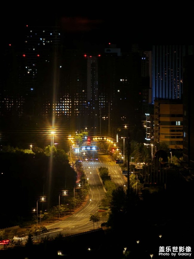 夜深了