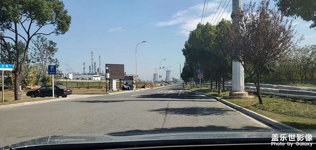 賓利慕尚車的地盤，感覺不如奔馳S600！