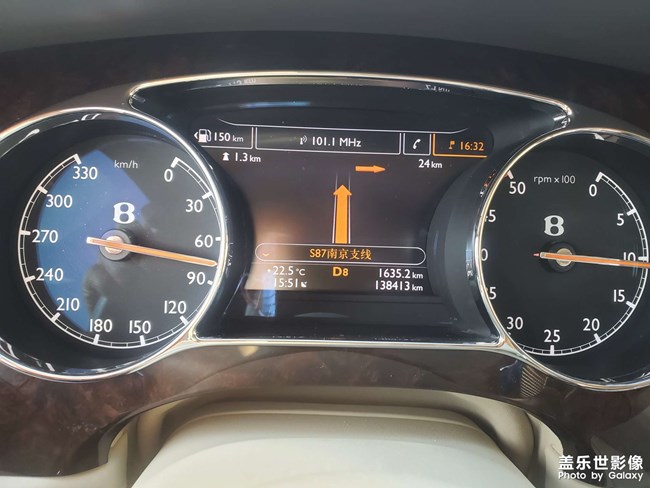 賓利慕尚車的地盤，感覺不如奔馳S600！