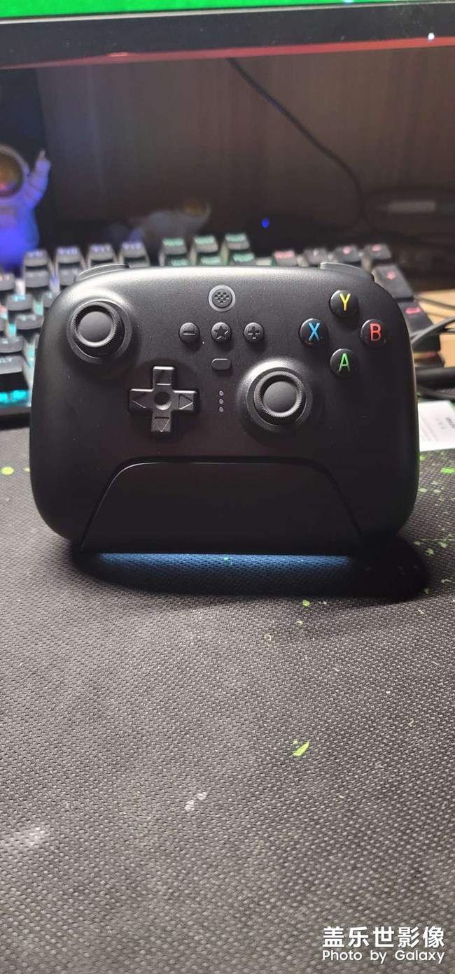 買了一個(gè)新手柄