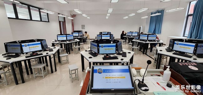 日常工作吧，也就那樣了吧