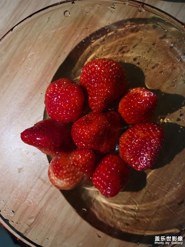 草莓??