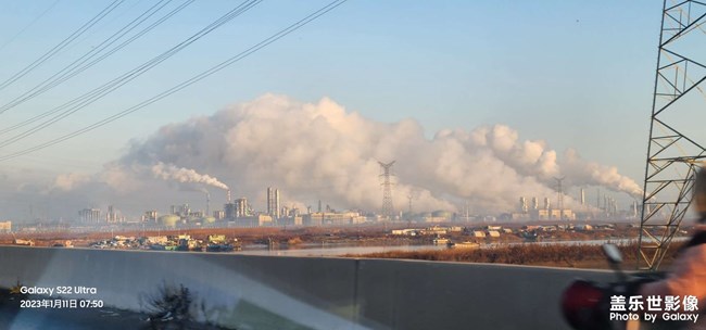 禁放煙花，為化工廠排放讓步