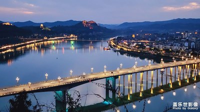 【美麗夜景】+閬中古城美麗夜景