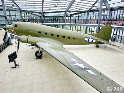 C-47運輸機"兔八哥"